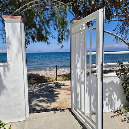 Prázdninový dům Eva's Beachfront House Kos