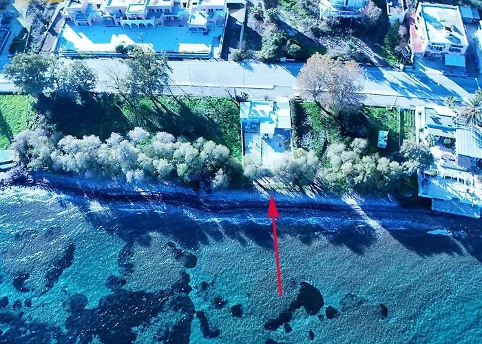 Eva's Beachfront House Prázdninový dům