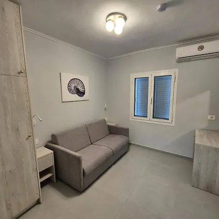 Eva's Beachfront House Hébergement de vacances Kos