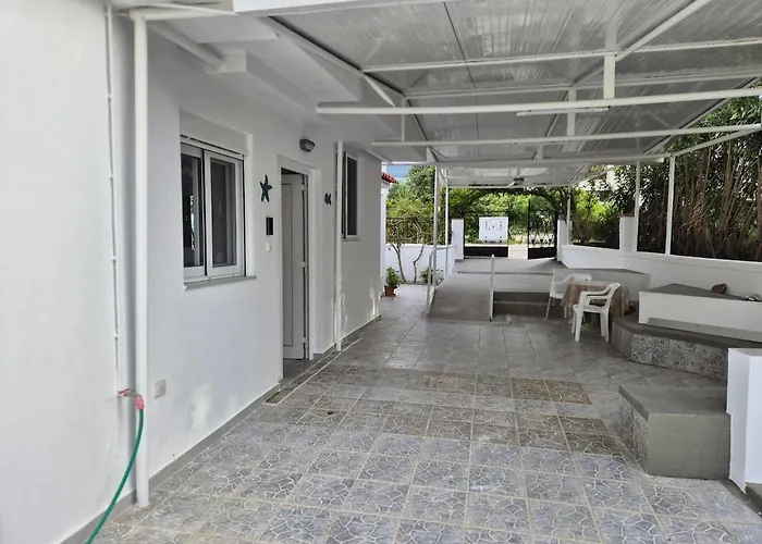 Eva's Beachfront House Vakantiehuis Kos-stad